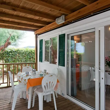 Villaggio La Capannina * Porto San Giorgio