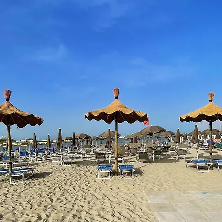 Villaggio La Capannina * Porto San Giorgio